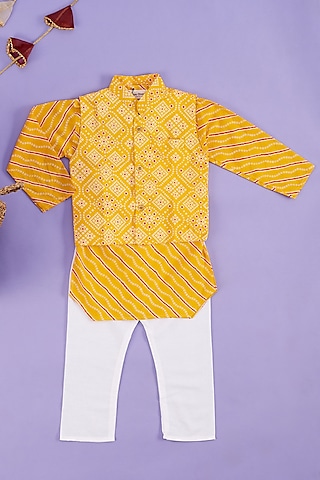 Yellow Printed Bundi Jacket With Kurta Set For Boys by Kotton Glitters- House of Cotton by Kshipra
