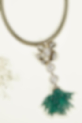 White Finish Kundan Polki & Emerald Green Stone Choker Necklace by KRAFTSMITHS at Pernia's Pop Up Shop