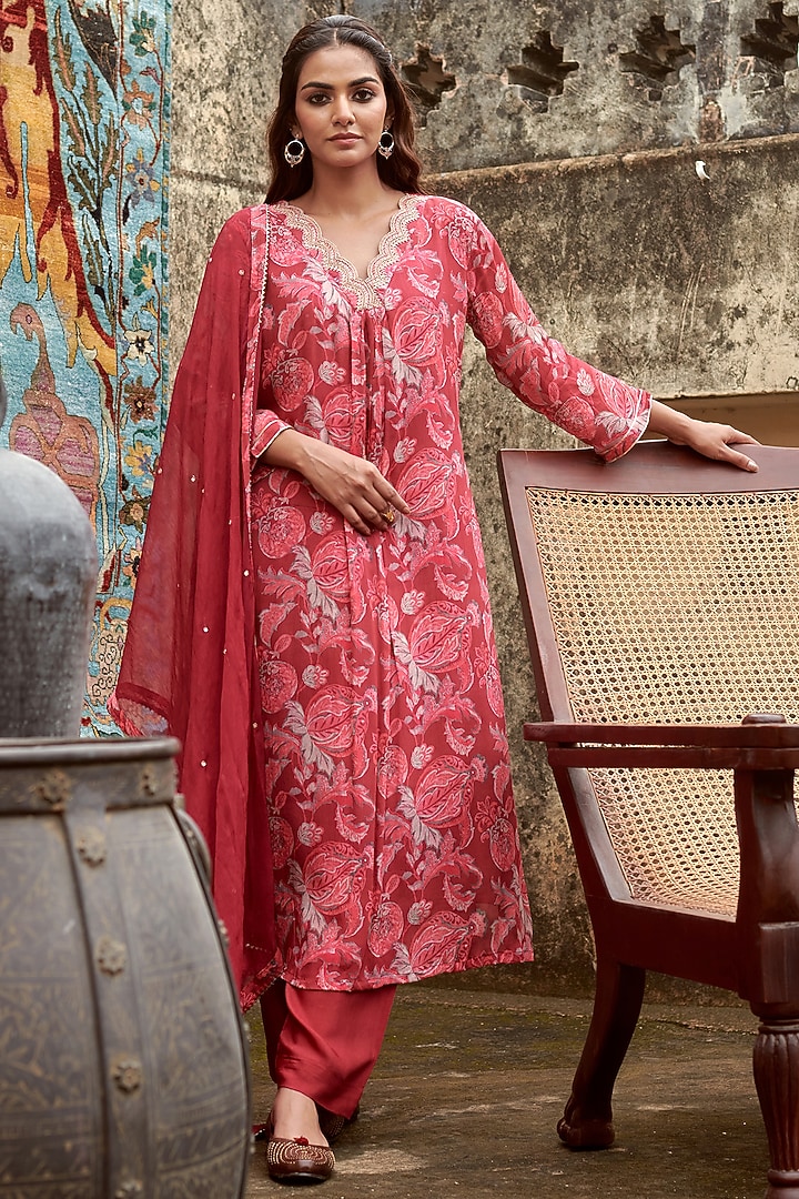 Maroon Chinon Mirror Embroidered & Paisley Printed Kurta Set by Karaj Jaipur at Pernia's Pop Up Shop