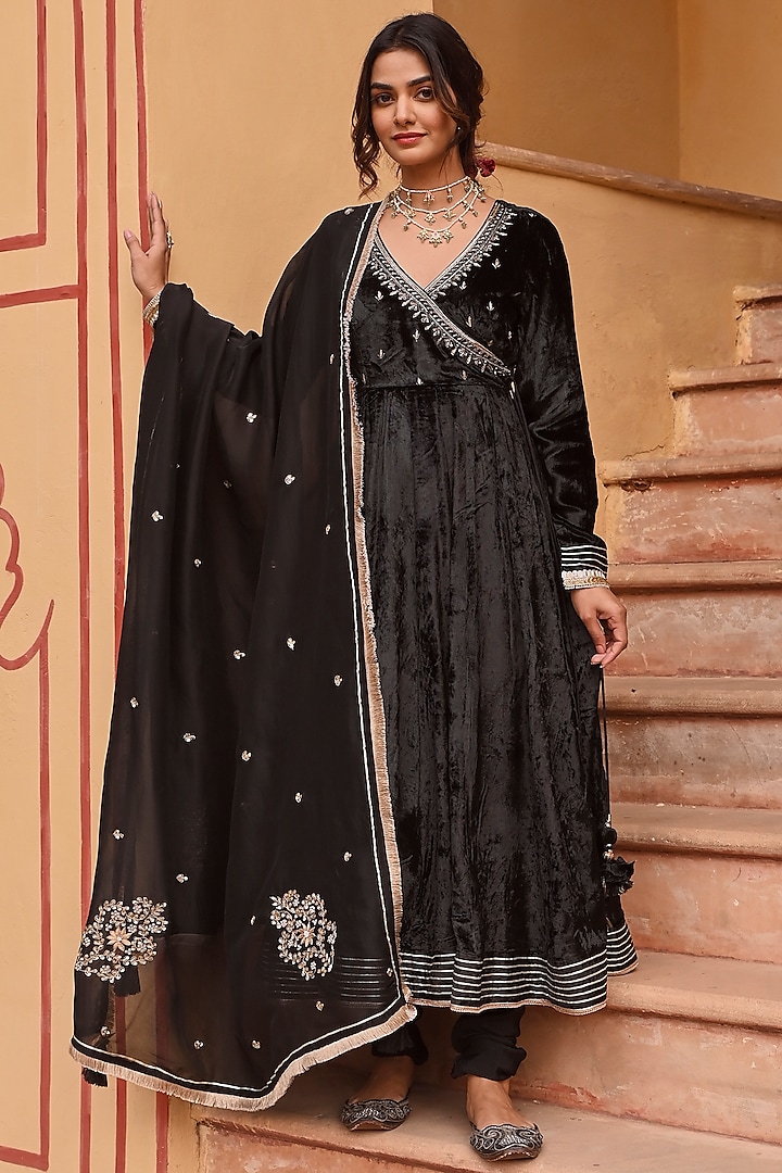 Black Velvet Hand Embroidered Angrakha Anarkali Set by Karaj Jaipur at Pernia's Pop Up Shop