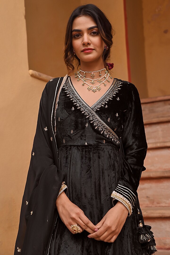 Black Velvet Hand Embroidered Angrakha Party Wear Anarkali Set by Karaj Jaipur at Pernia's Pop Up Shop