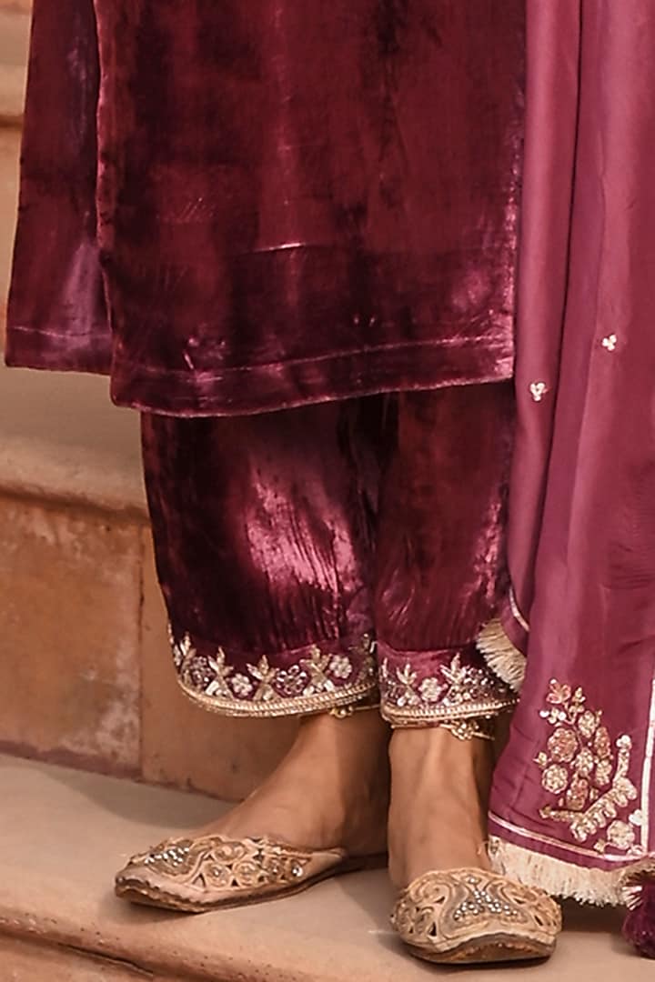 Wine Ombre Cutdana Kurta main image 0