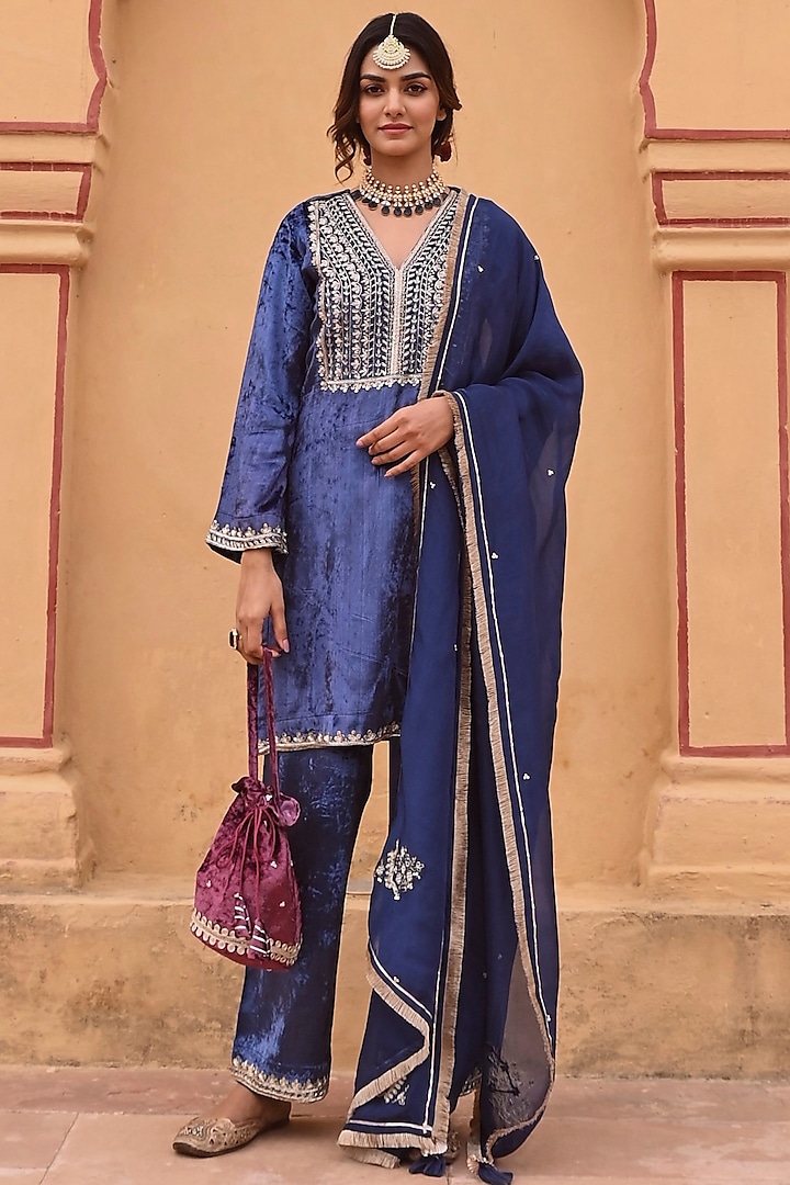 Royal Blue Velvet Cutdana Embroidered Short Kurta Set by Karaj Jaipur