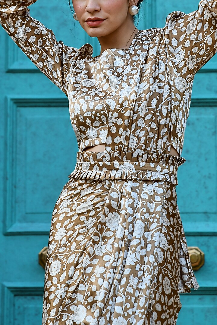 Brown Silk Pre-Draped Festive Saree Set by Karaj Jaipur at Pernia's Pop Up Shop