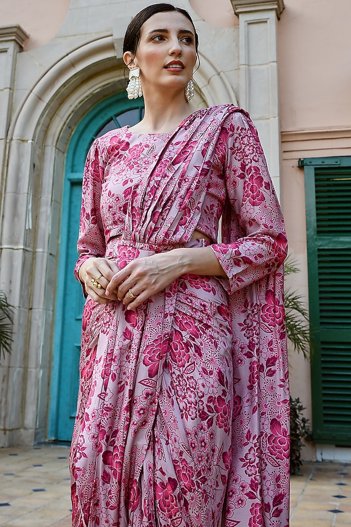 Rouge Pink Muslin Pre-Draped Festive Saree Set by Karaj Jaipur at Pernia's Pop Up Shop