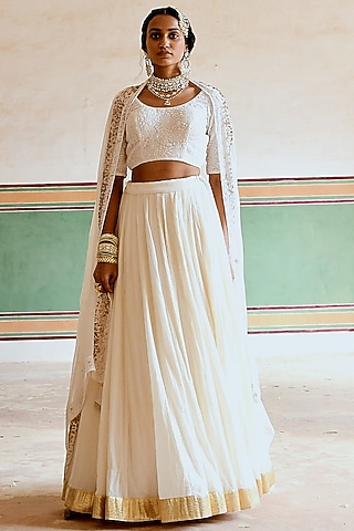 Cream Cotton Crepe Crinkled Lehenga Set by Karaj Jaipur