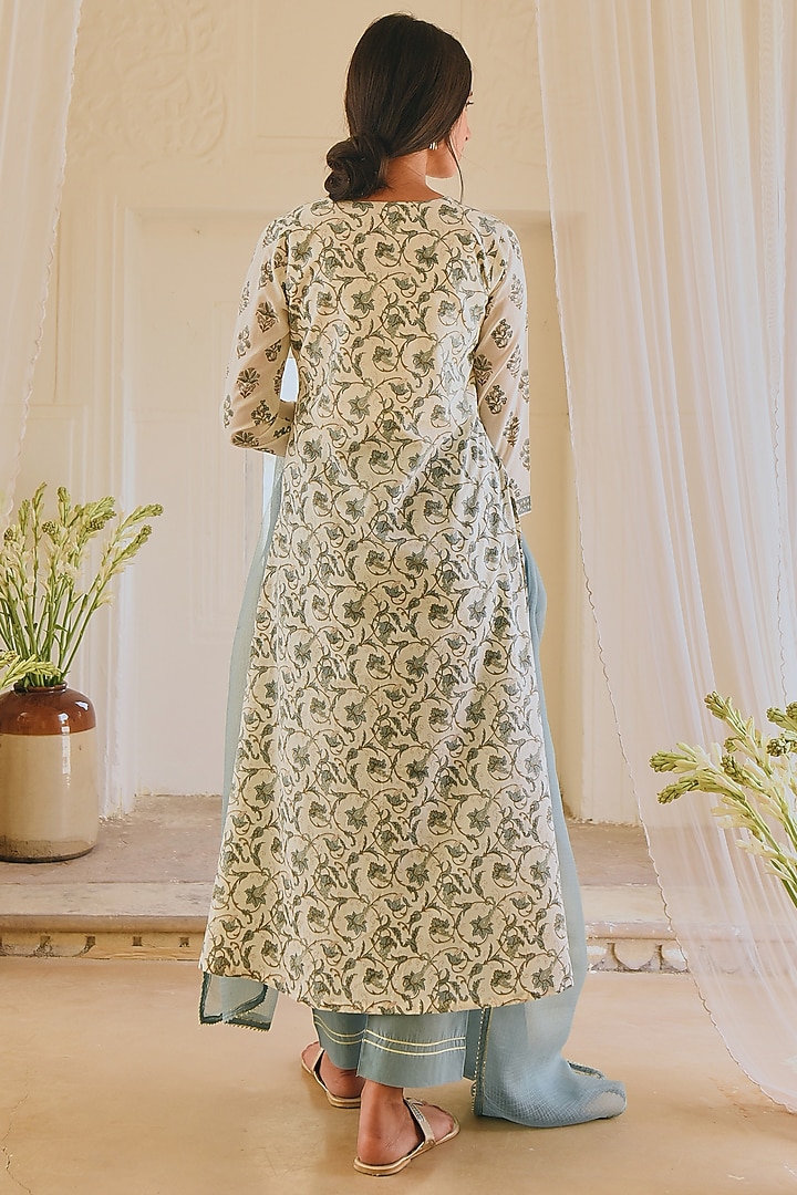 Off-White Cotton Block Printed A-Line Kurta Set by Karaj Jaipur at Pernia's Pop Up Shop