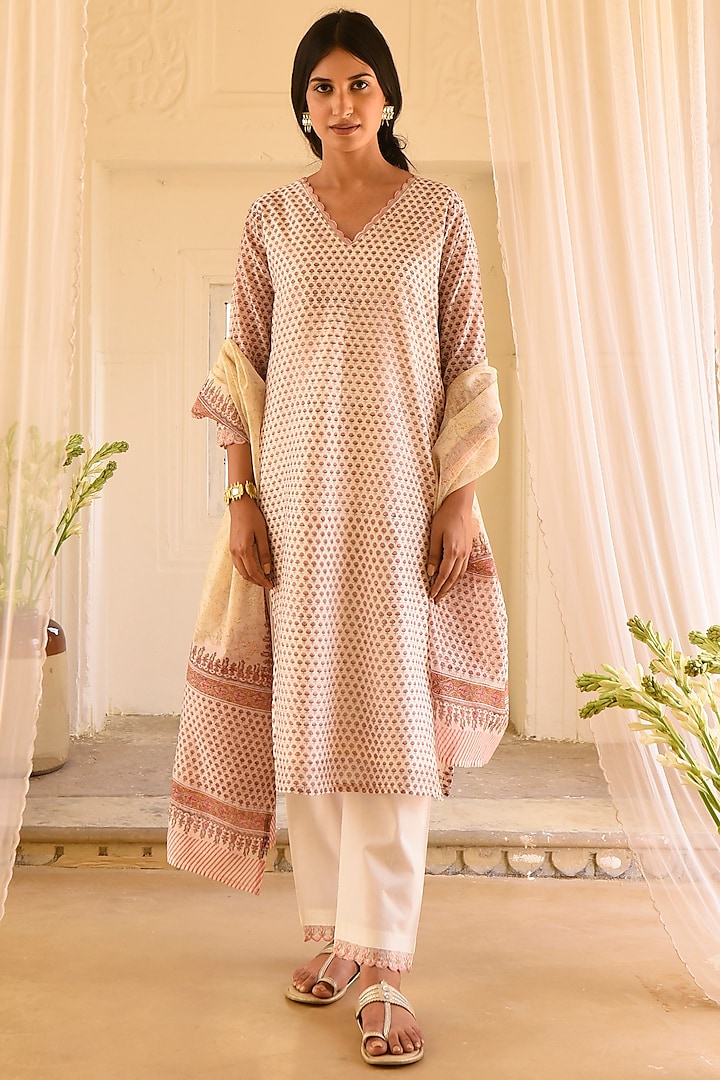 Blush Pink Block Printed Kurta Set by Karaj Jaipur at Pernia's Pop Up Shop