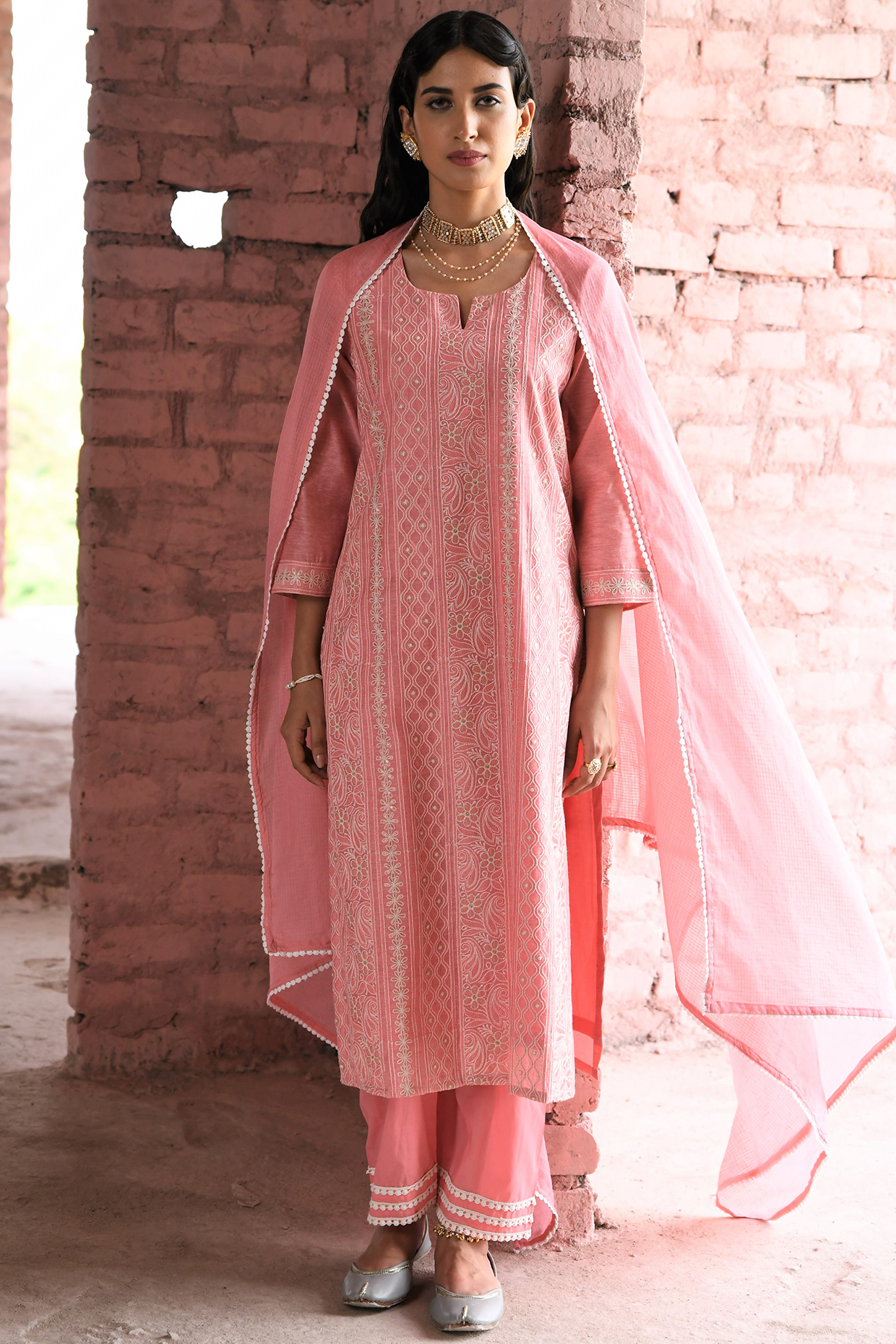Pink Chanderi Embroidered Kurta Set by Karaj Jaipur at Pernia's Pop Up Shop
