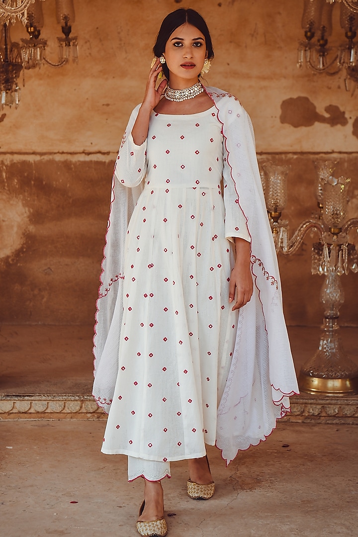 Off-White Cotton Embroidered Anarkali Set by Karaj Jaipur