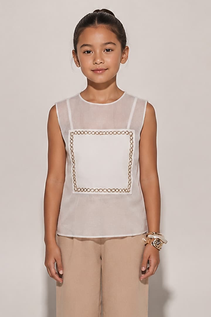 Beige & White Organza Co-Ord Set For Girls by Kriti Bapna Kids at Pernia's Pop Up Shop