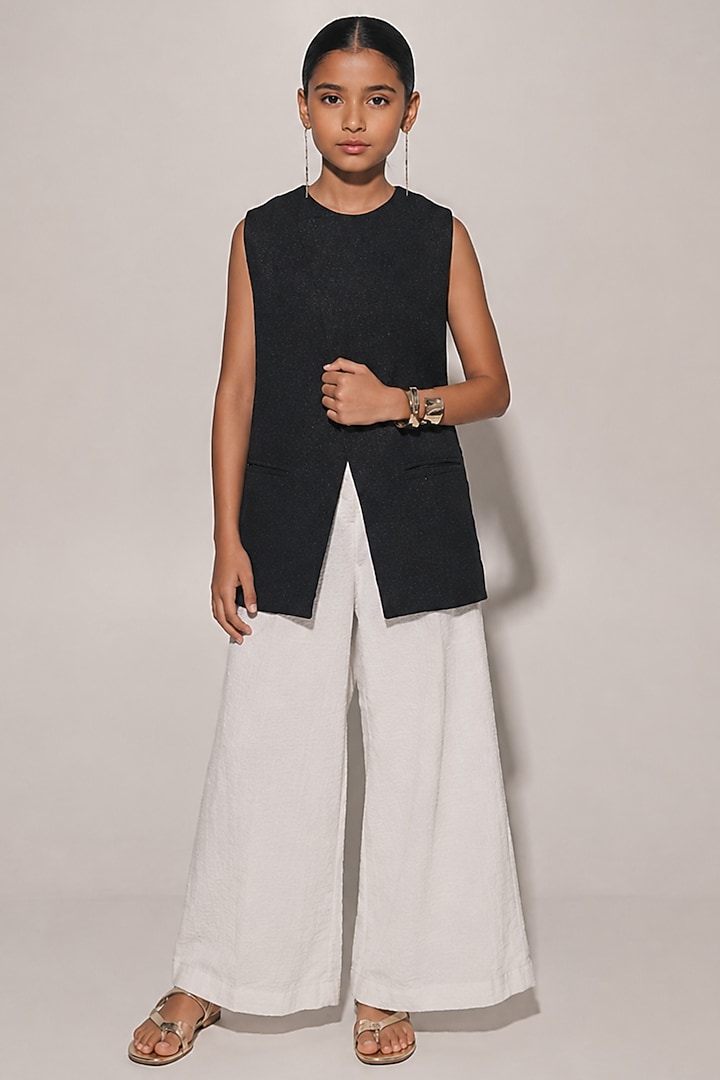 Black & White Blended Linen Co-Ord Set For Girls by Kriti Bapna Kids at Pernia's Pop Up Shop