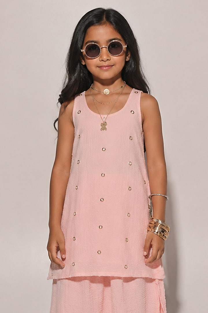 Peach Blended Linen Slit Skirt Set For Girls by Kriti Bapna Kids at Pernia's Pop Up Shop
