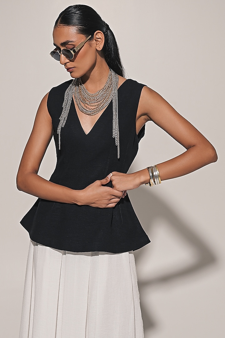 White Blended Linen Pleated Skirt Set by Kriti Bapna at Pernia's Pop Up Shop