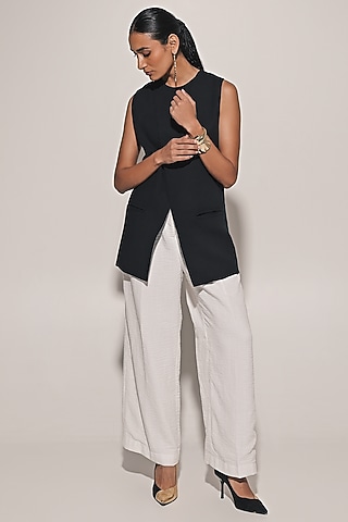 White Blended Linen Pant Set by Kriti Bapna