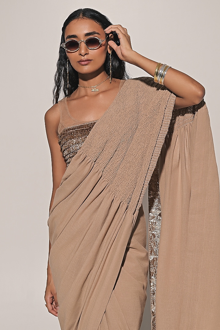 Beige Blended Line Ruched Festive Saree Set by Kriti Bapna at Pernia's Pop Up Shop