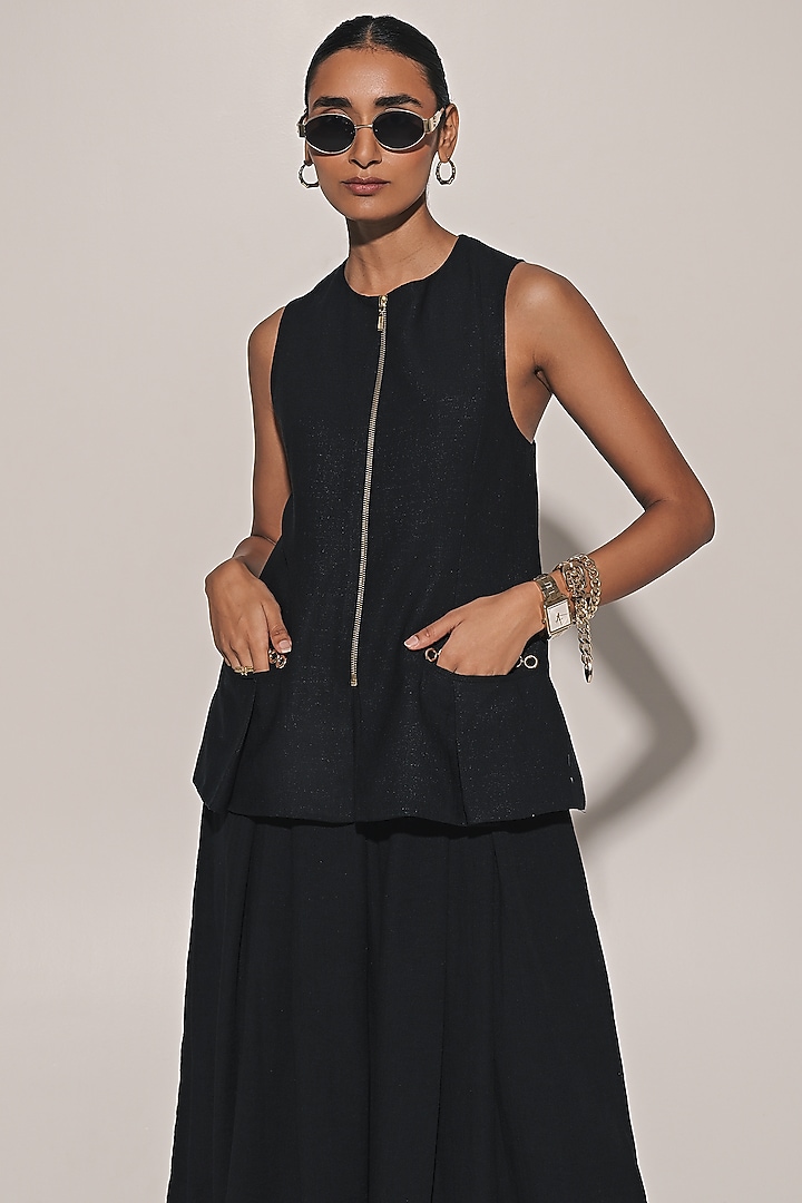 Black Blended Linen Skirt Set by Kriti Bapna at Pernia's Pop Up Shop