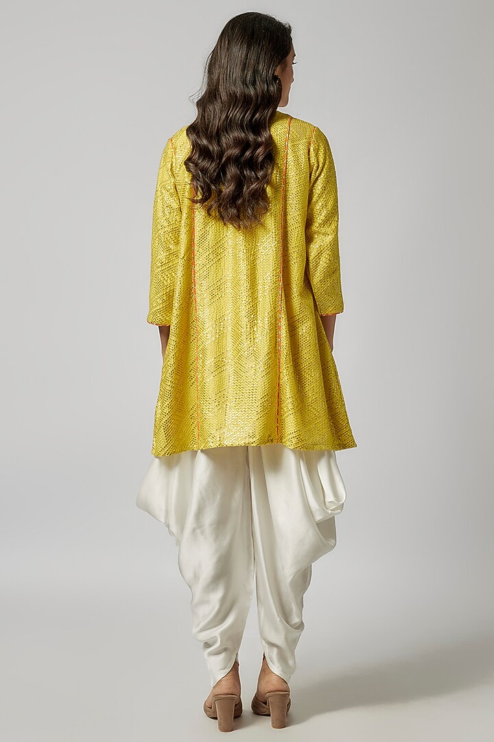 Yellow Silk Self Embroidered Kurta Set by Kriti Bapna at Pernia's Pop Up Shop