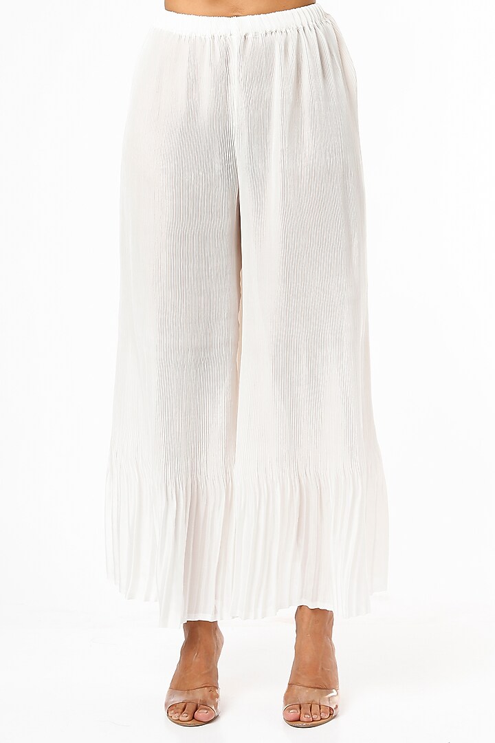 White Chanderi Striped Embroidered Kurta Set by Kriti Bapna at Pernia's Pop Up Shop