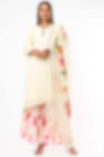 Pastel Yellow Embroidered Asymmetrical Kurta Set by Kriti Bapna at Pernia's Pop Up Shop