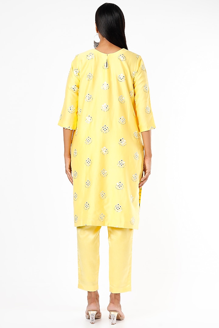 Lemon Yellow Embroidered Kurta Set by Kriti Bapna at Pernia's Pop Up Shop