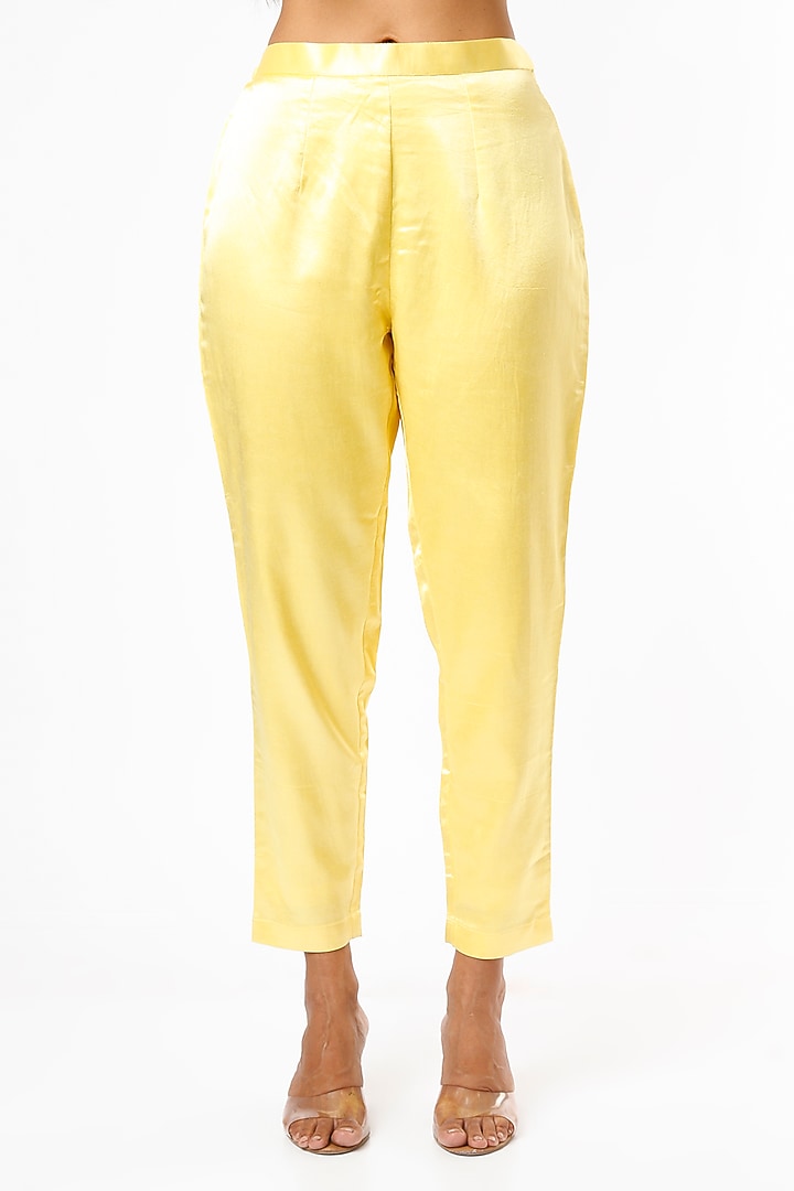 Lemon Yellow Embroidered Kurta Set by Kriti Bapna at Pernia's Pop Up Shop