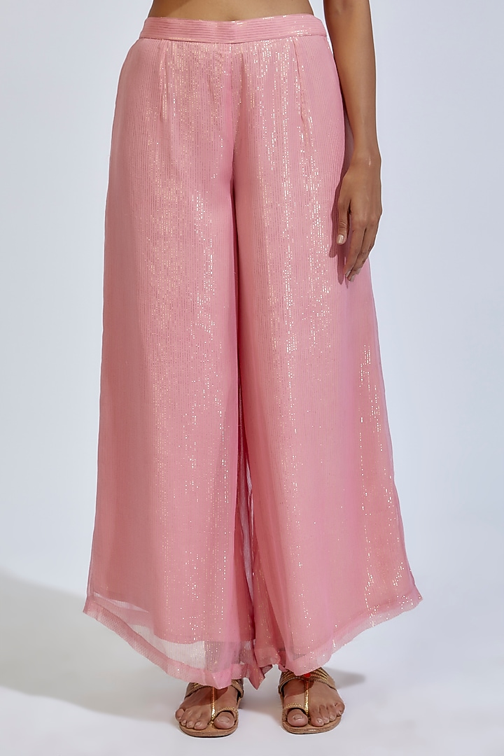 Peach Georgette Embroidered Kurta Set by Kriti Bapna at Pernia's Pop Up Shop