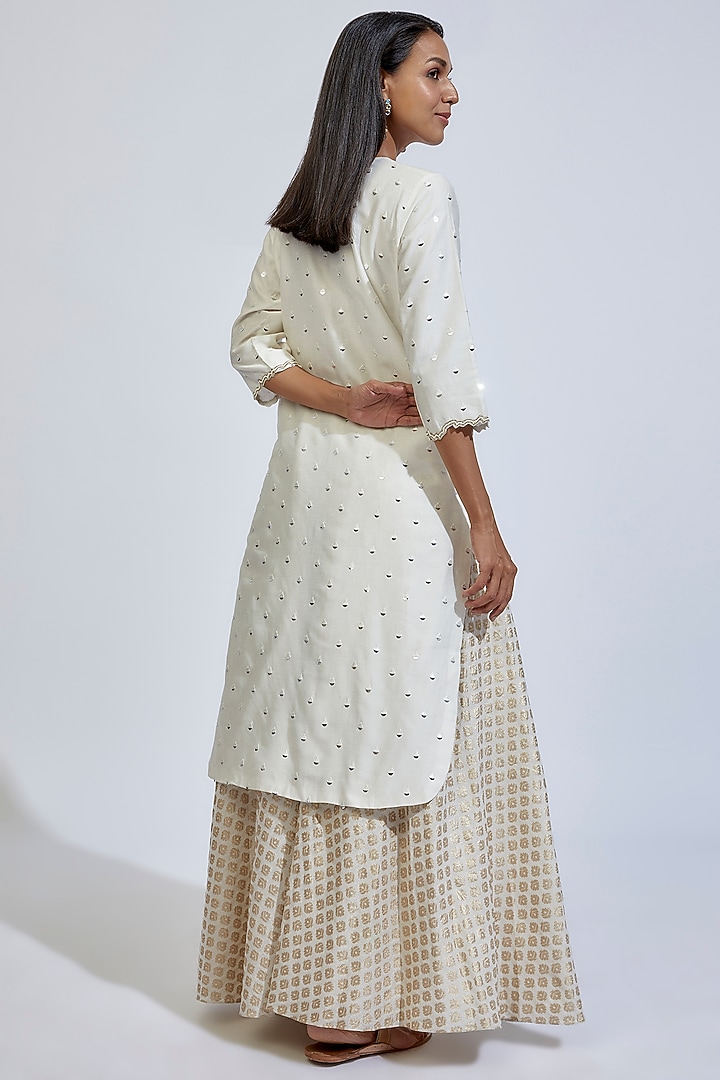 White Chanderi Kurta Set by Kriti Bapna at Pernia's Pop Up Shop