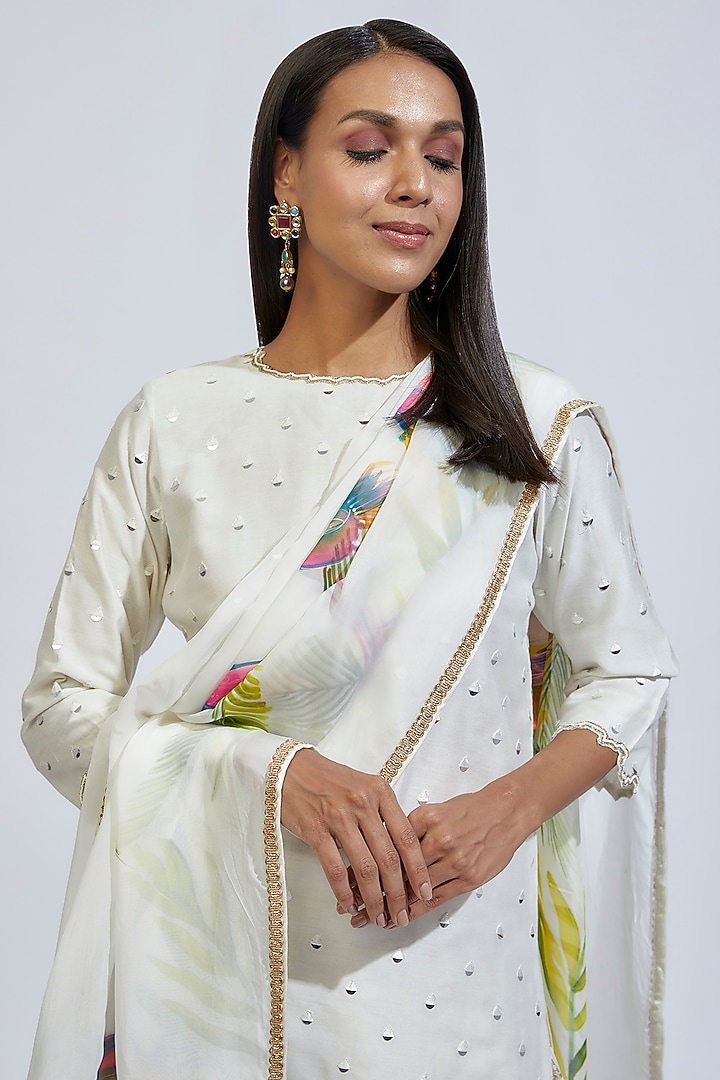 White Chanderi Kurta Set by Kriti Bapna at Pernia's Pop Up Shop