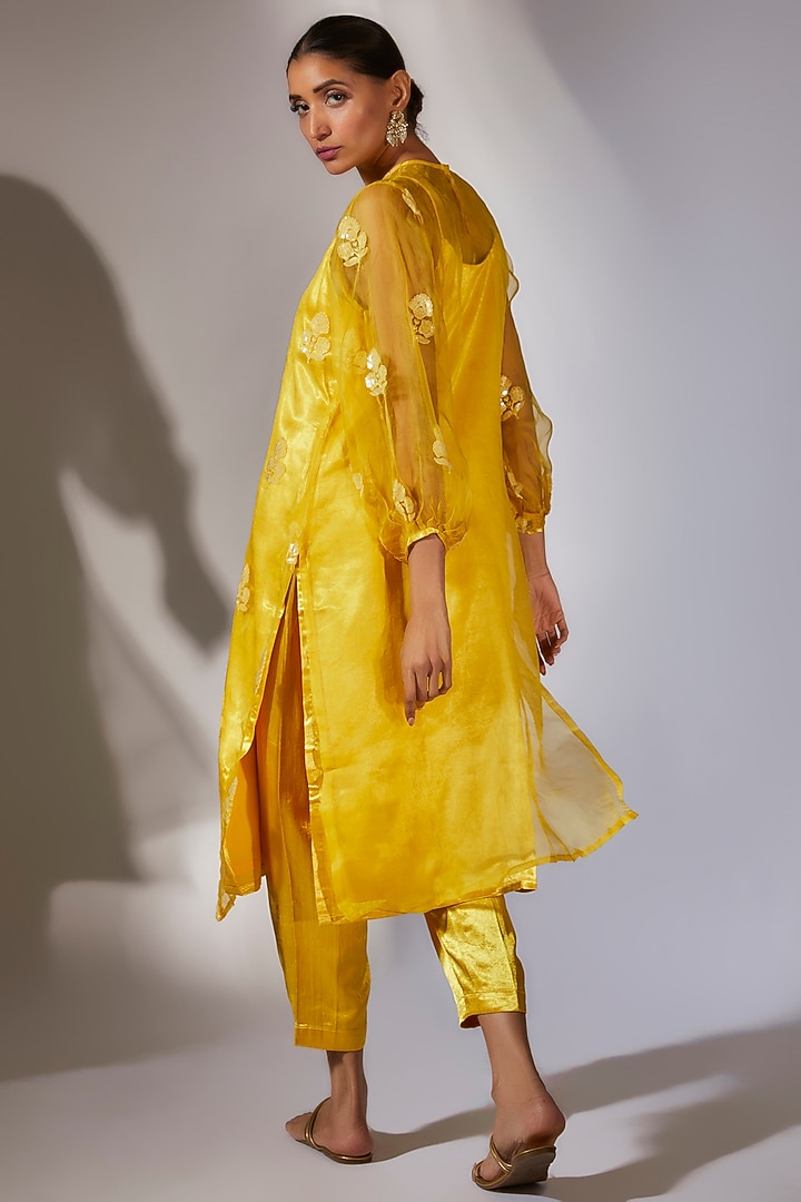 Yellow Organza Embroidered Kurta Set by Kriti Bapna at Pernia's Pop Up Shop
