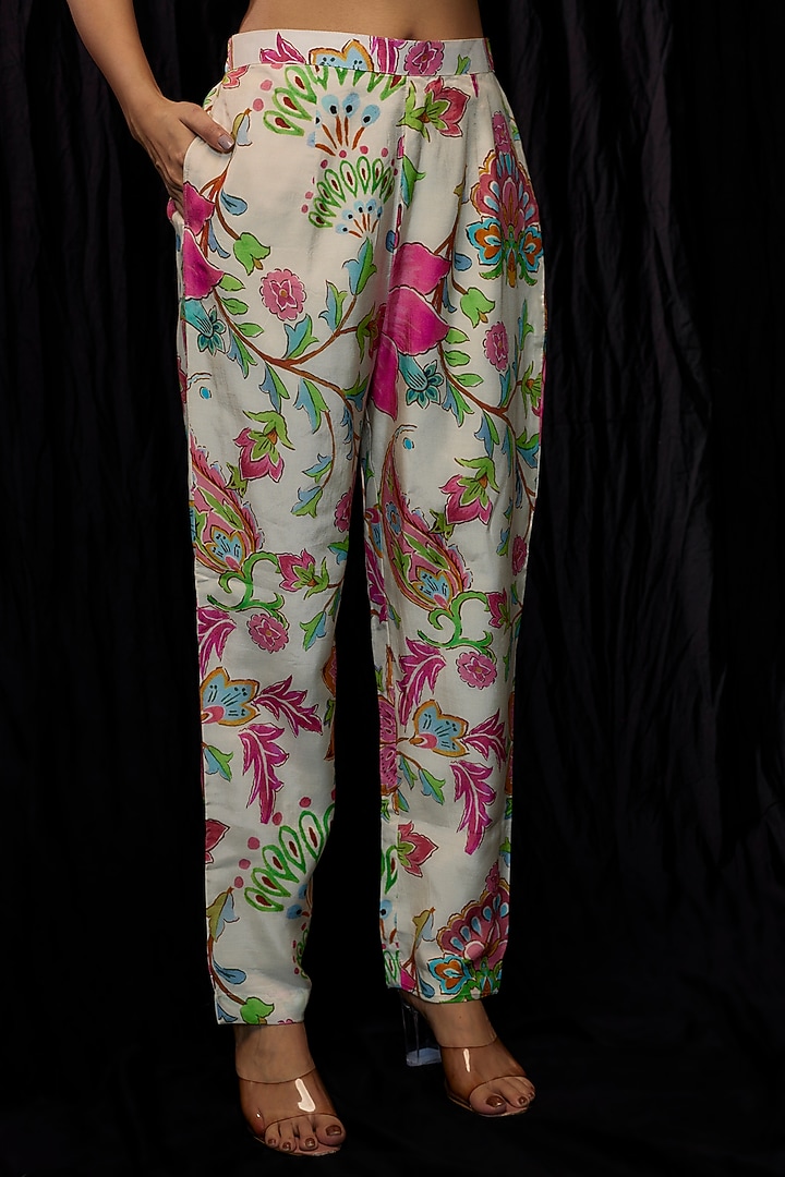 White Cotton Floral Printed Jacket Set by Kriti Bapna at Pernia's Pop Up Shop