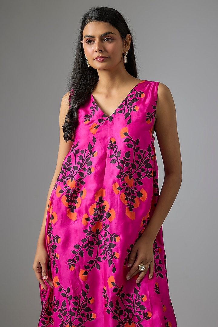 Pink Silk Block Printed Kurta Set by Kriti Bapna at Pernia's Pop Up Shop