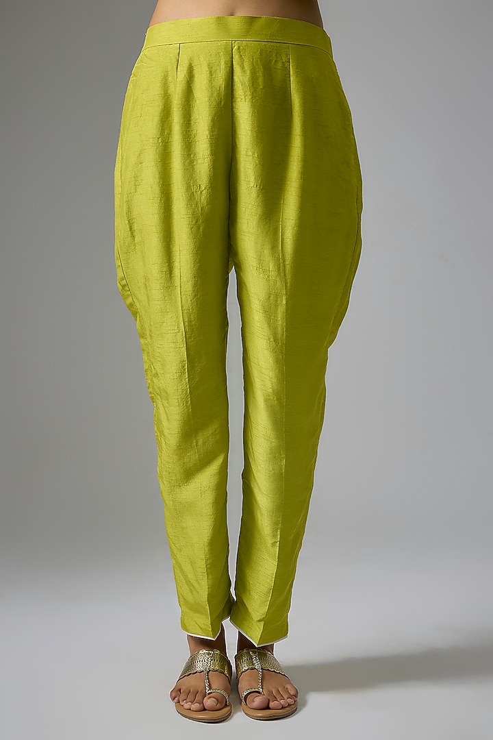 Lime Green Silk Embroidered Kurta Set by Kriti Bapna at Pernia's Pop Up Shop