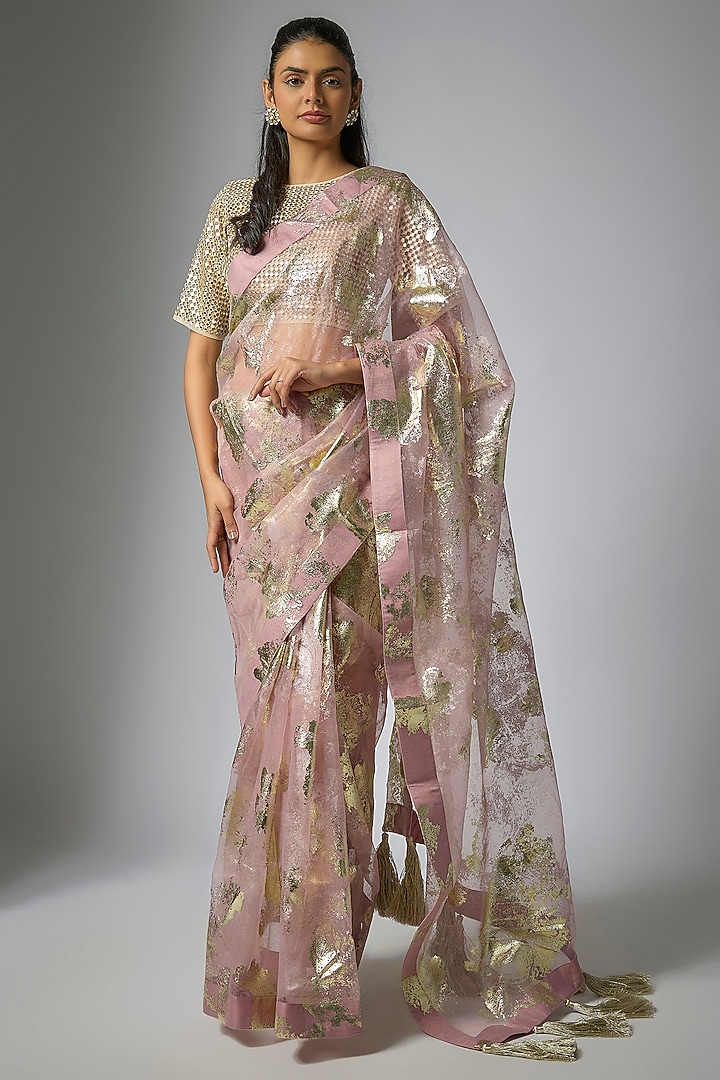 Pink Foil Organza Party Wear Saree Set by Kriti Bapna at Pernia's Pop Up Shop