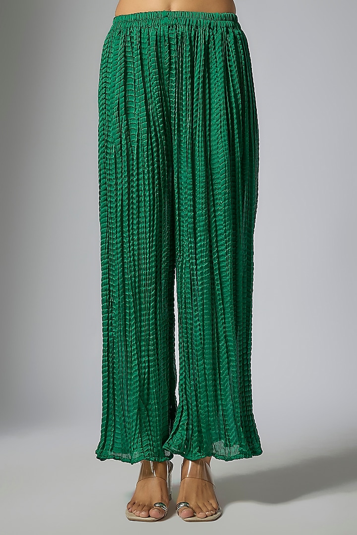 Green Georgette satin Crushed Kurta Set by Kriti Bapna at Pernia's Pop Up Shop