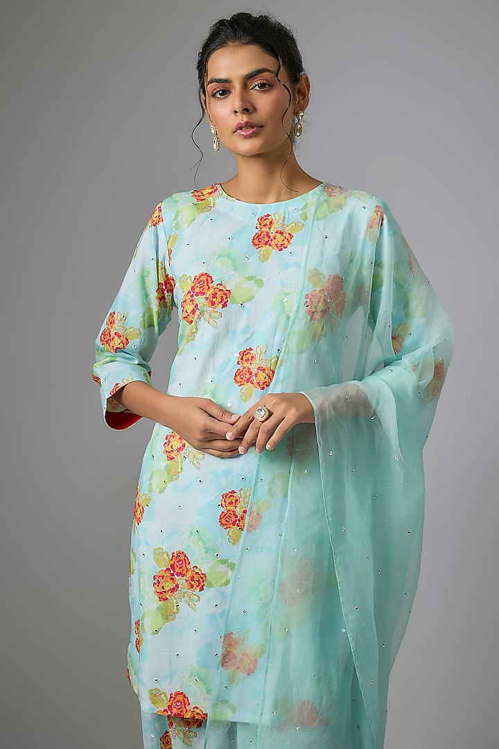Blue Cotton Floral Printed Kurta Set by Kriti Bapna at Pernia's Pop Up Shop