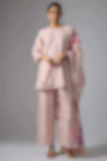 Pink Satin Georgette Mirror Embroidered Kurta Set by Kriti Bapna at Pernia's Pop Up Shop