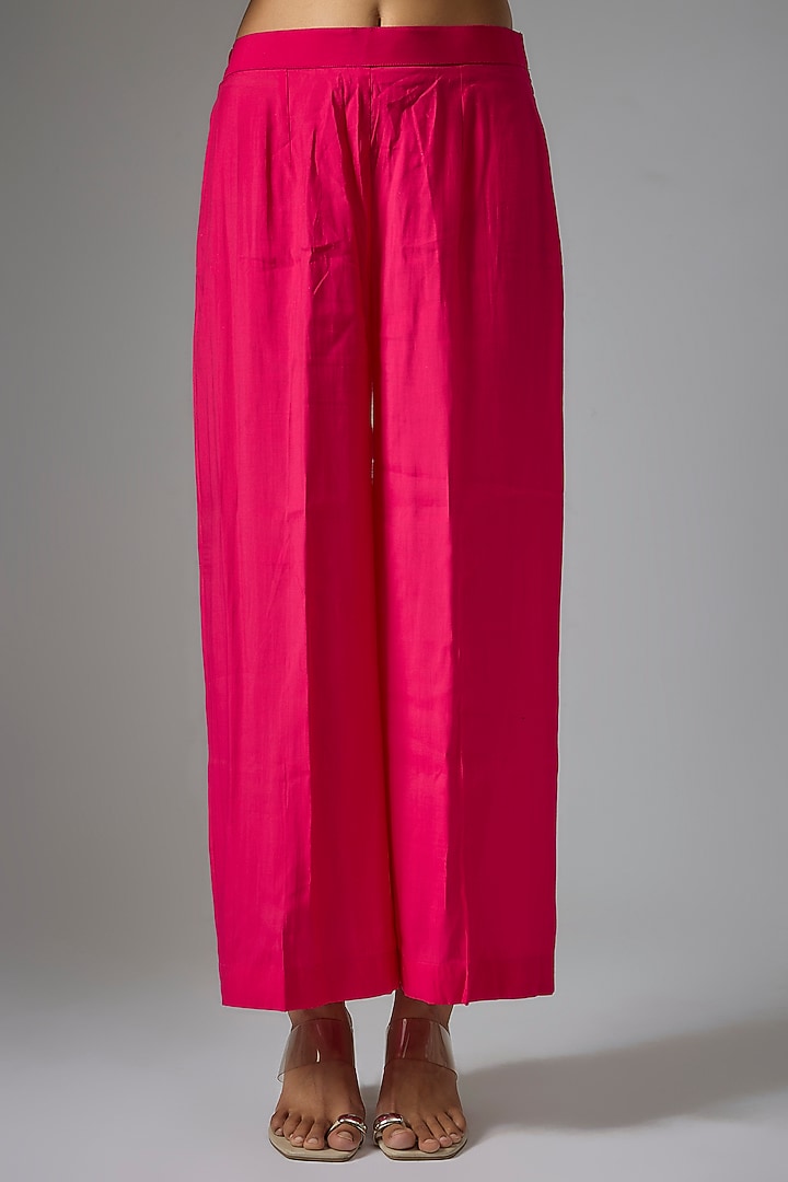 Pink Silk Hand & Machine Embroidered Kurta Set by Kriti Bapna at Pernia's Pop Up Shop
