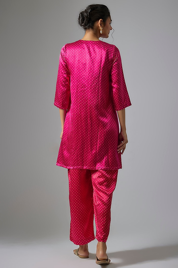 Pink Gajji Satin Polka Dot Printed Kurta Set by Kriti Bapna at Pernia's Pop Up Shop
