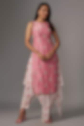 Pink Silk Floral Printed Handkerchief Kurta Set by Kriti Bapna at Pernia's Pop Up Shop