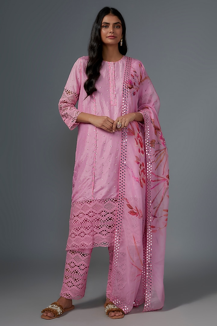 Pink Silk Lace Kurta Set by Kriti Bapna at Pernia's Pop Up Shop