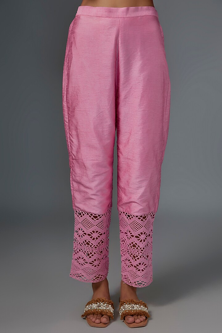 Pink Silk Lace Kurta Set by Kriti Bapna at Pernia's Pop Up Shop