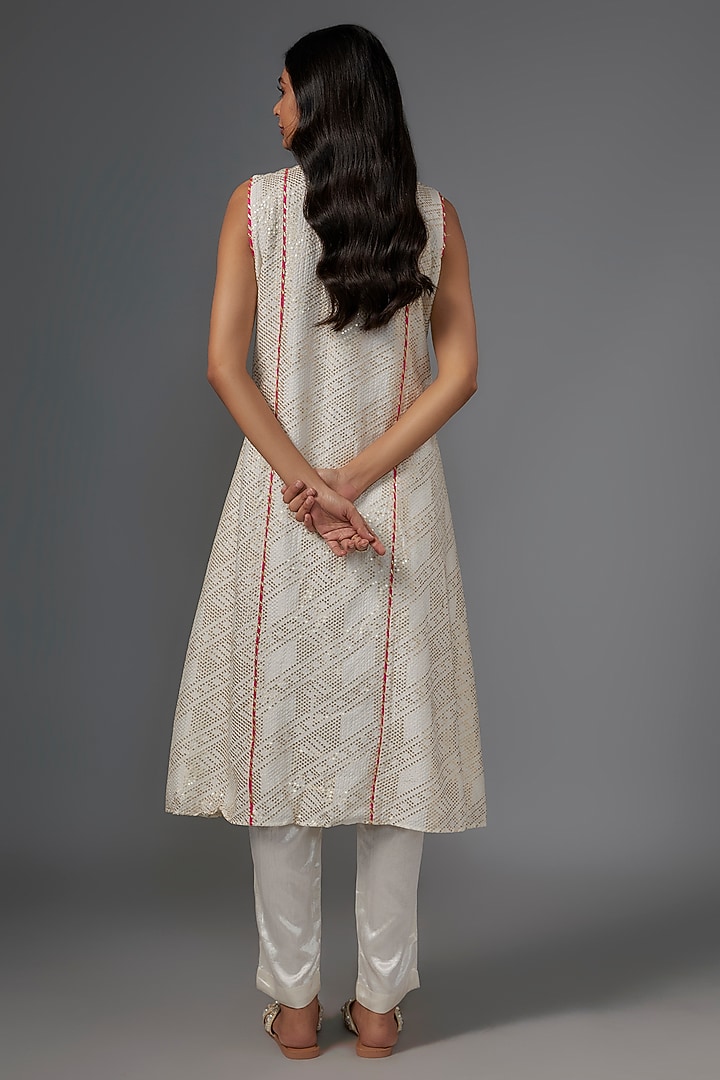 Ivory Silk Leheriya Kurta Set by Kriti Bapna at Pernia's Pop Up Shop