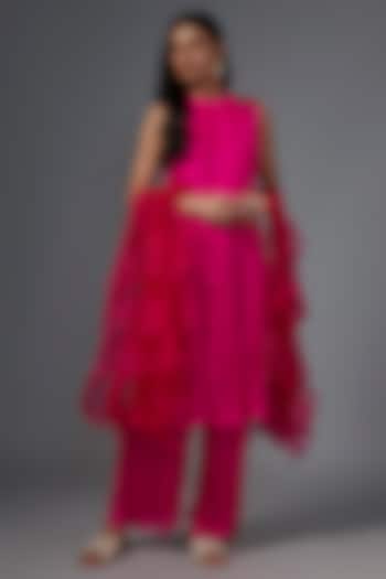 Pink Crushed Silk Georgette Kurta Set by Kriti Bapna at Pernia's Pop Up Shop