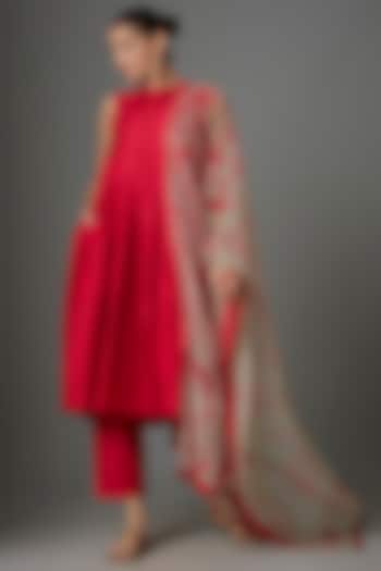 Red Silk Kurta Set by Kriti Bapna