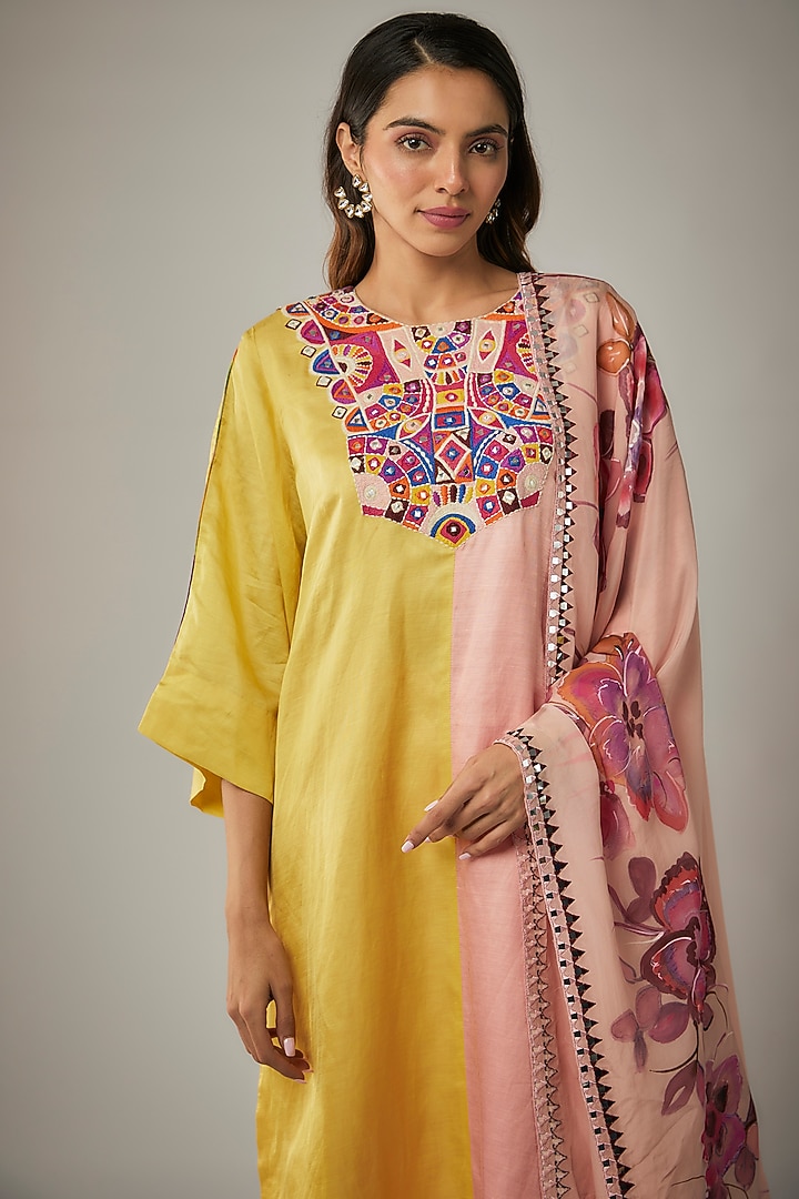 Yellow & Pink Cotton Satin Embroidered Kurta Set by Kriti Bapna at Pernia's Pop Up Shop