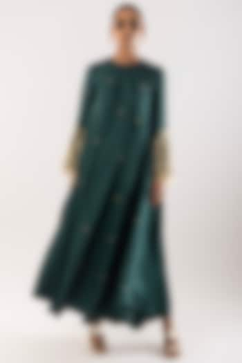 Green Satin Zardosi Embroidered Kurta Set by Kriti Bapna at Pernia's Pop Up Shop