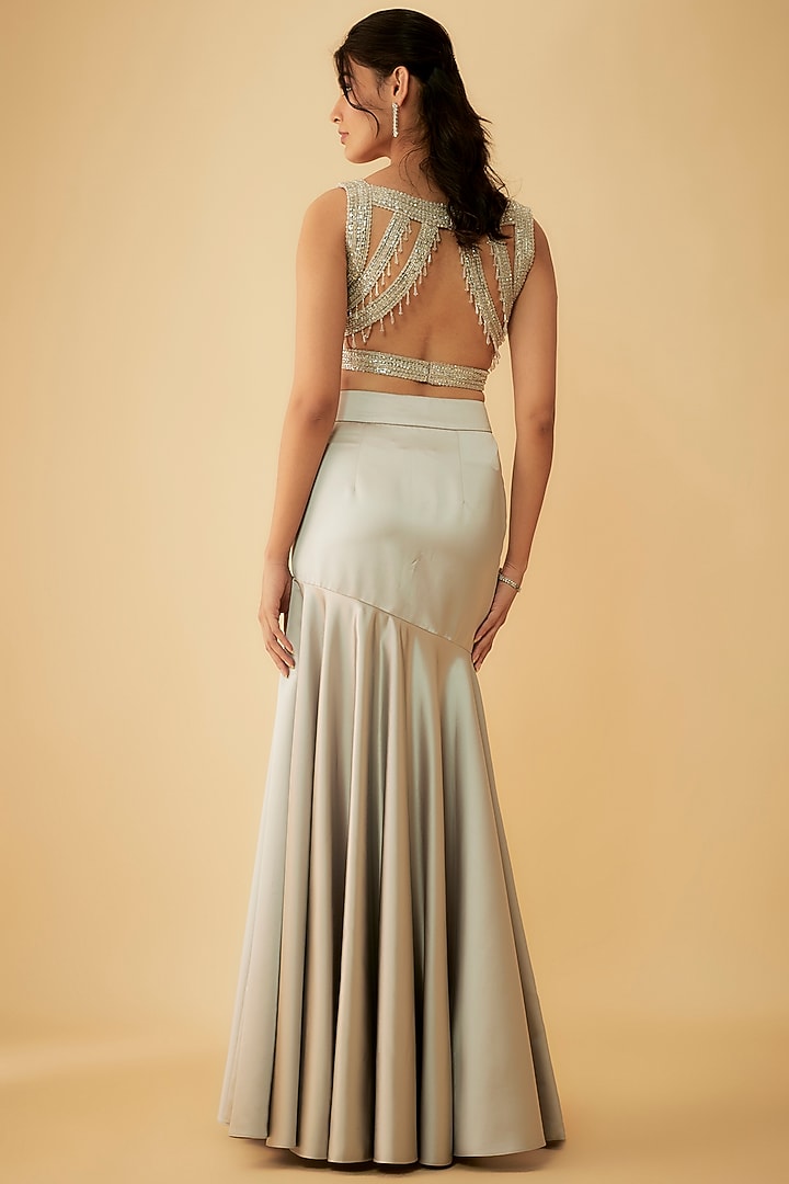 Silver Satin Fish-Cut Wedding Lehenga Set by Kresha Lulla at Pernia's Pop Up Shop