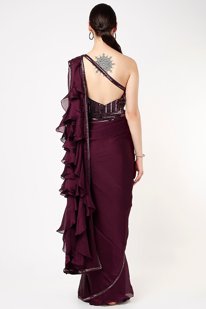 Purple Embroidered Wedding Saree Set With Belt by Kresha Lulla at Pernia's Pop Up Shop