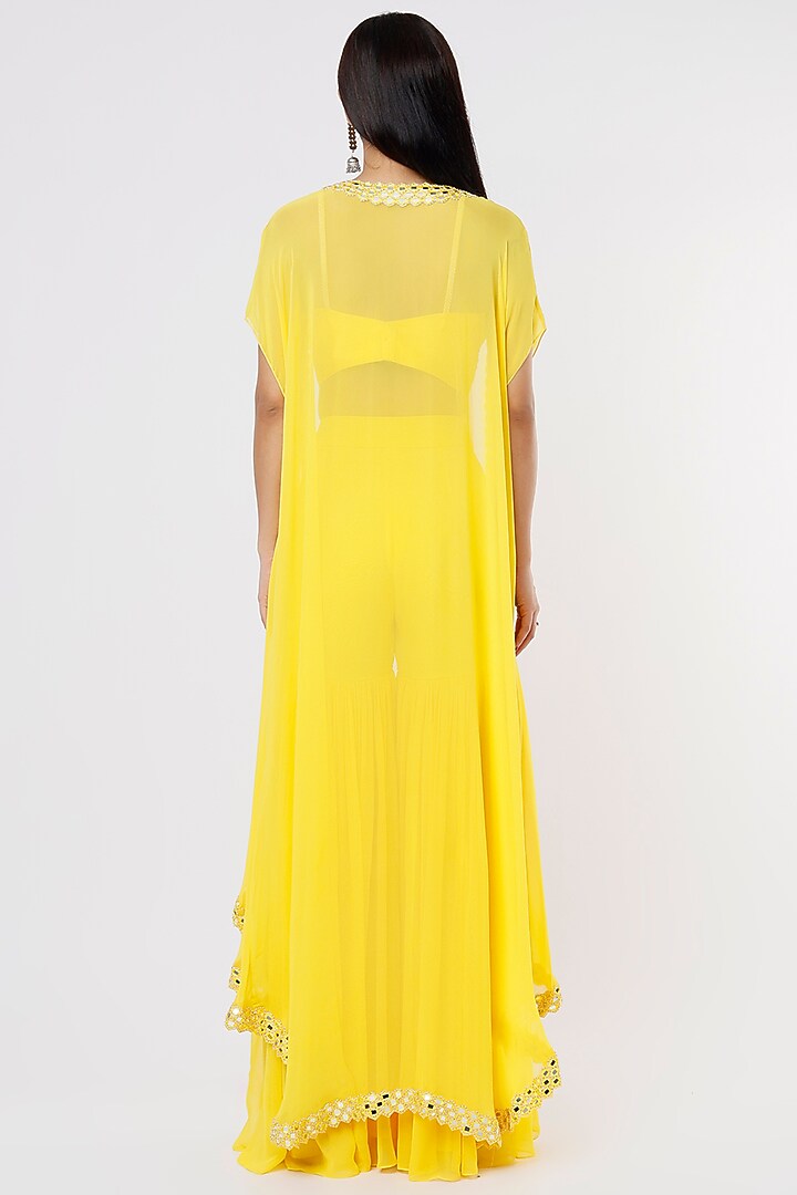 Yellow Embroidered Cape Set by Kresha Lulla at Pernia's Pop Up Shop